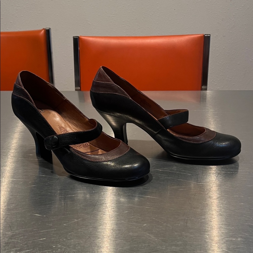 SOFFT Black and Brown Women's Heels 9.5